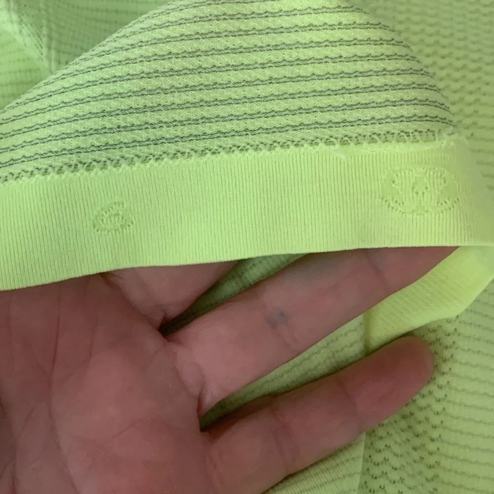 Lululemon Run: Swiftly Tech Long Sleeve Women's Size 6